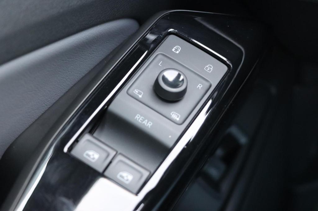 Volkswagen Id.5 pro 77 kwh 204pk | soh 97,8% |
