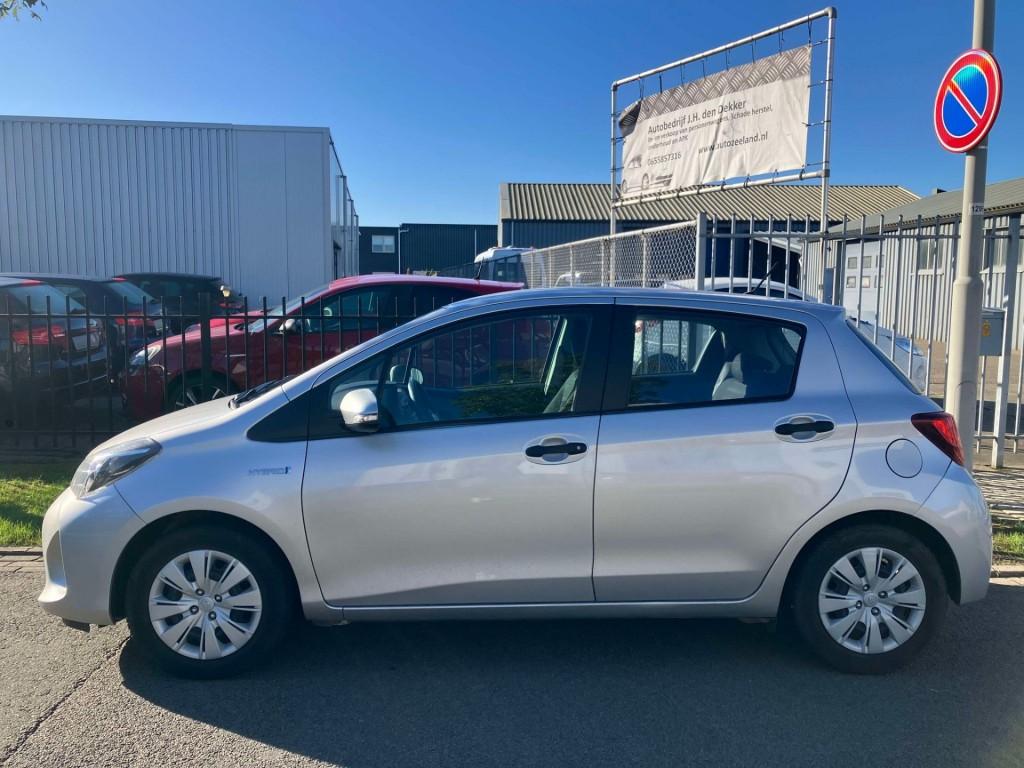 Toyota Yaris hybrid