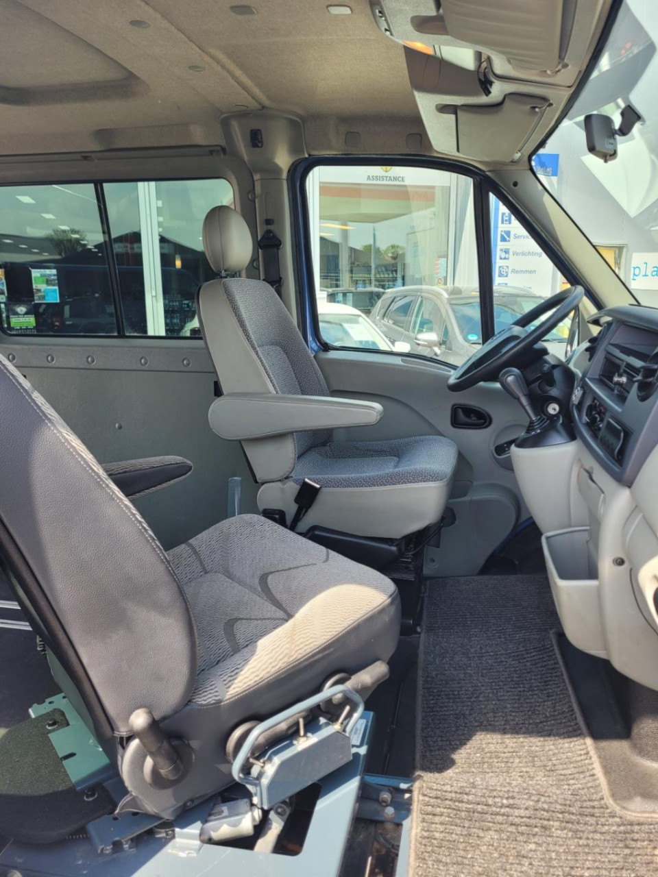 Opel Movano 2.5 cdti l1h1 rolstoelbus rolstoelauto