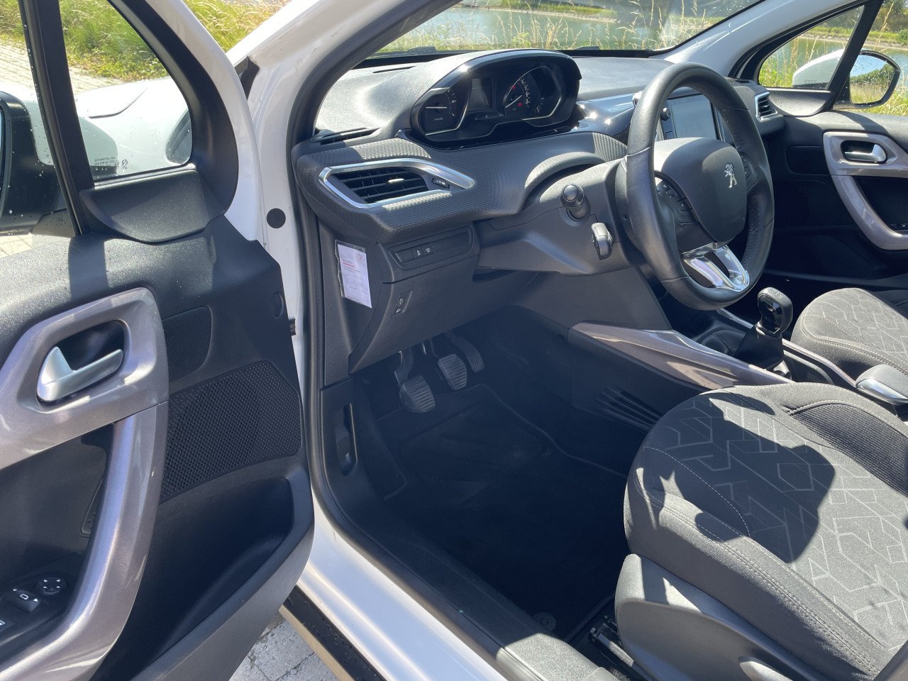 Peugeot 2008 1.2 puretech active 92000km