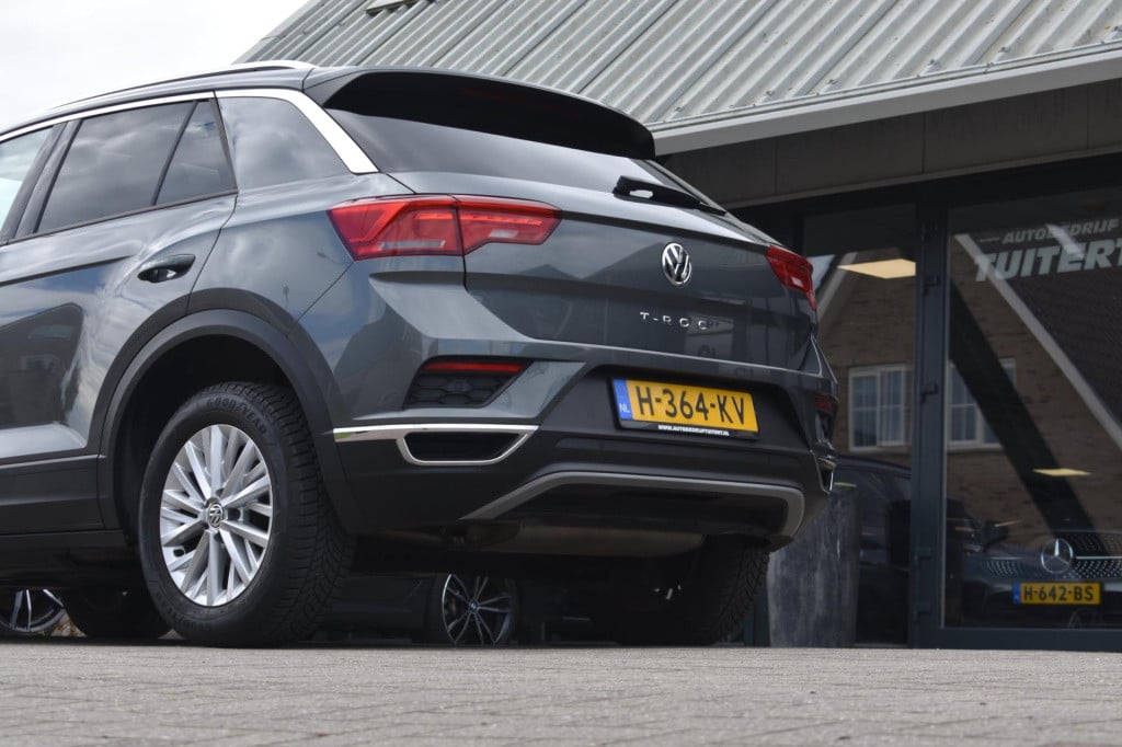 Volkswagen T-roc 1.0 tsi | panoramadak | camera | dealer onderhouden | nap 