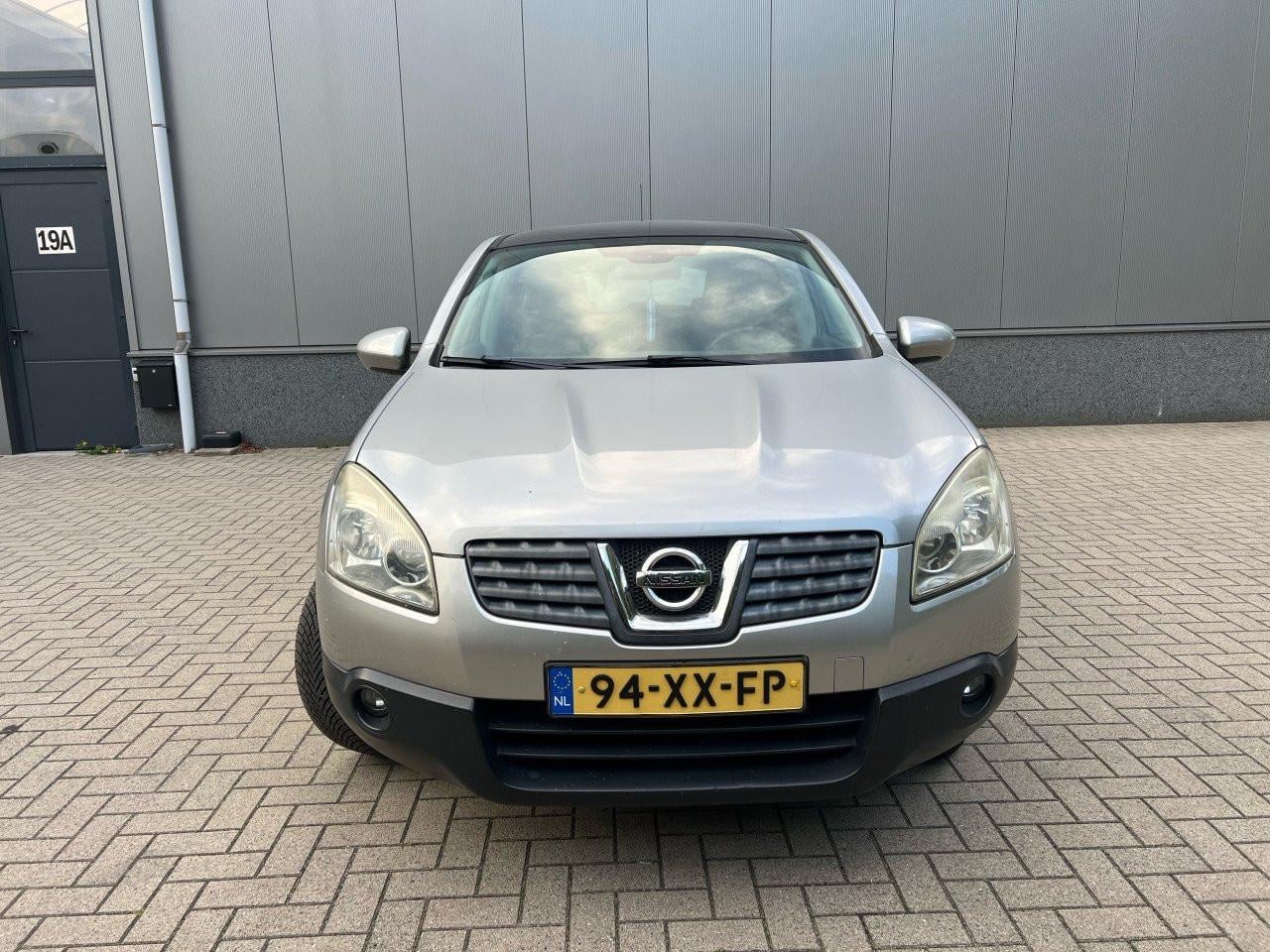 Nissan Qashqai 1.6Acenta Pano/ Trekhaak Jaar apk