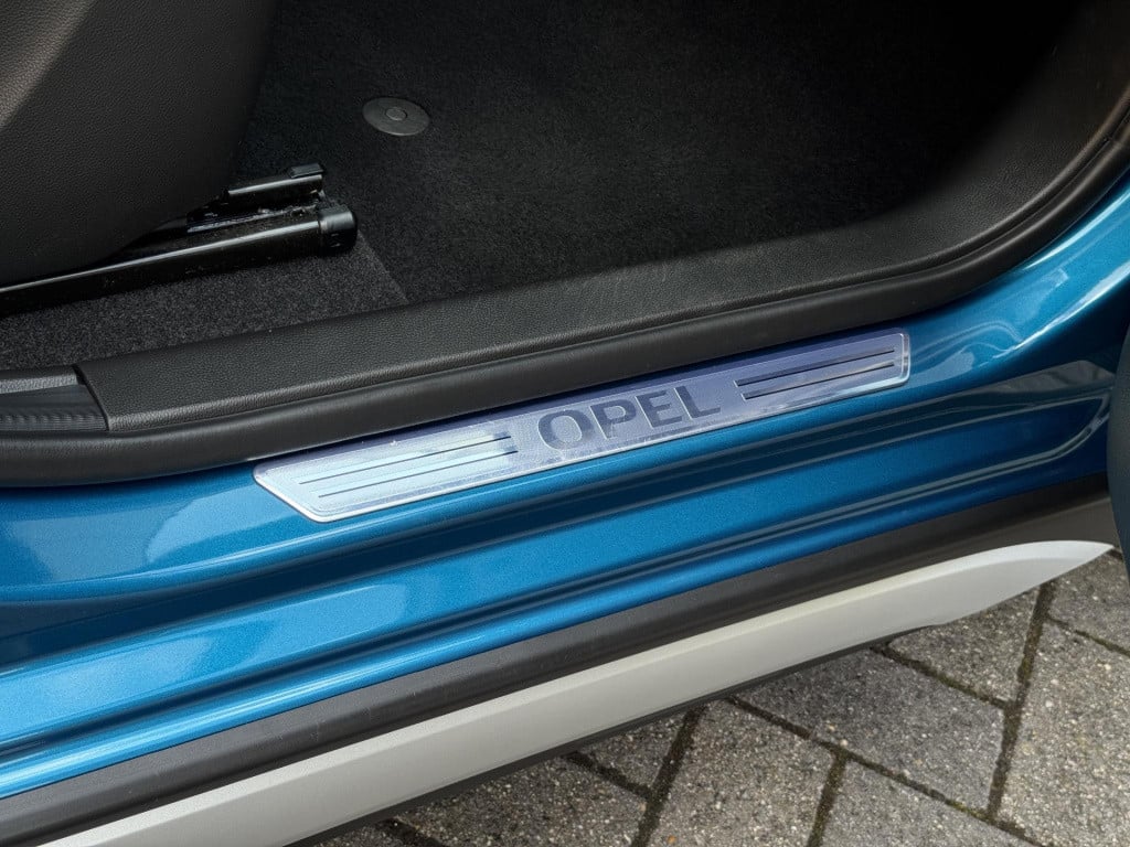 Opel Karl 1.0 rocks online edition lage km-stand + nl auto! | navigatie | c