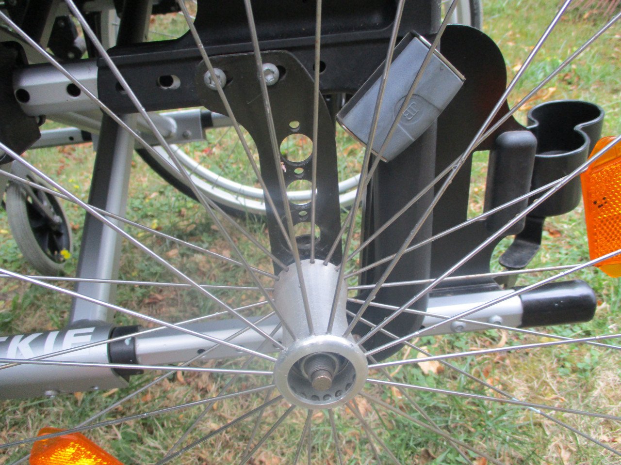 Quickie rolstoel voor grotere en zwaardere mensen