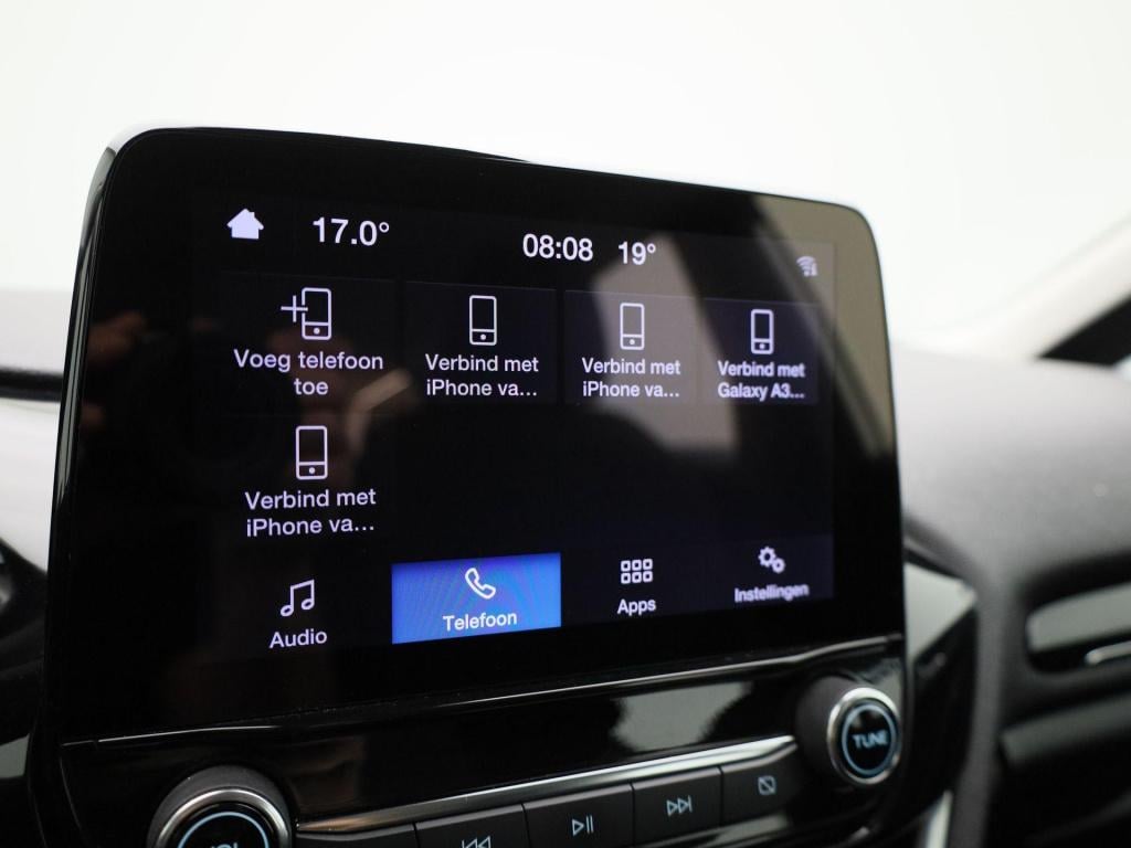 Ford Fiesta 1.0 ecoboost hybrid titanium | parkeer sensoren | cruise contro