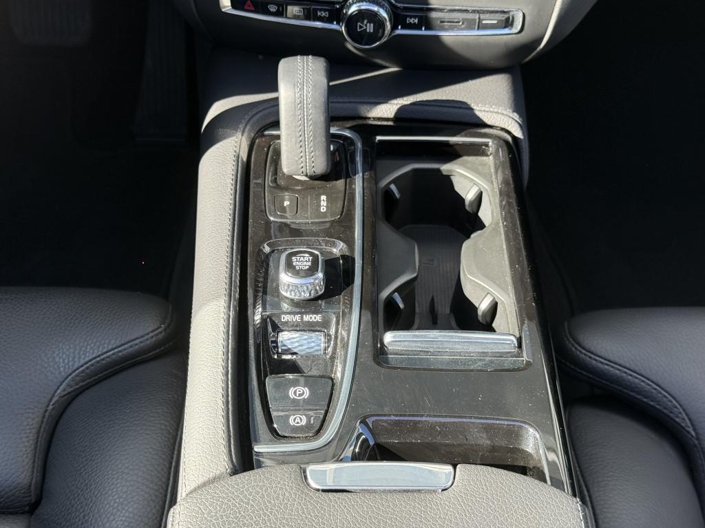 Volvo V60 t6 340pk recharge r-design| full options! trekhaak