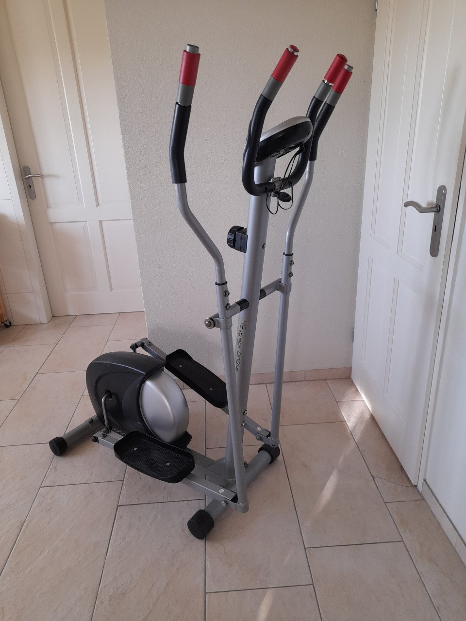 MPF Crosstrainer (werkt naar behoren) in goede staat