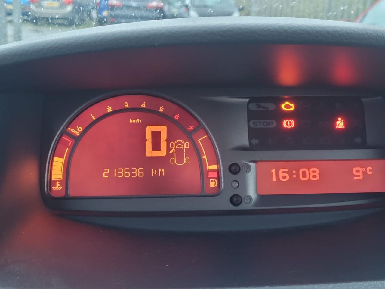 Renault Grand Modus MPV 1.2-16V TCE Apk 21-9-2026