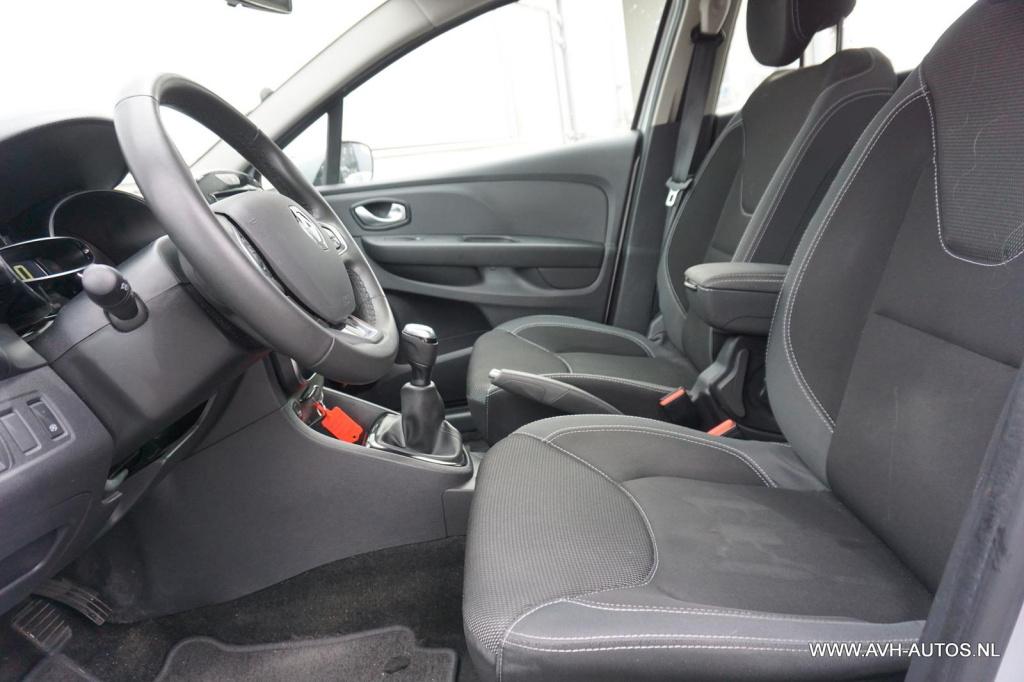 Renault Clio estate 1.5 dci ecoleader limited