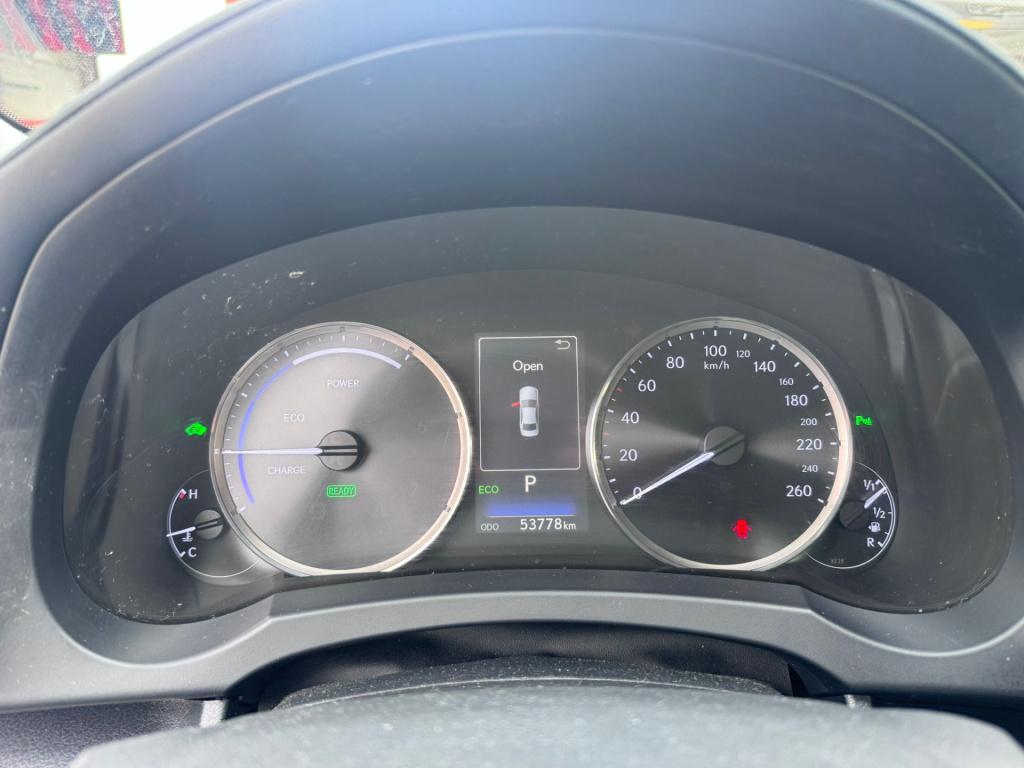 Lexus Is 300h hybrid business line