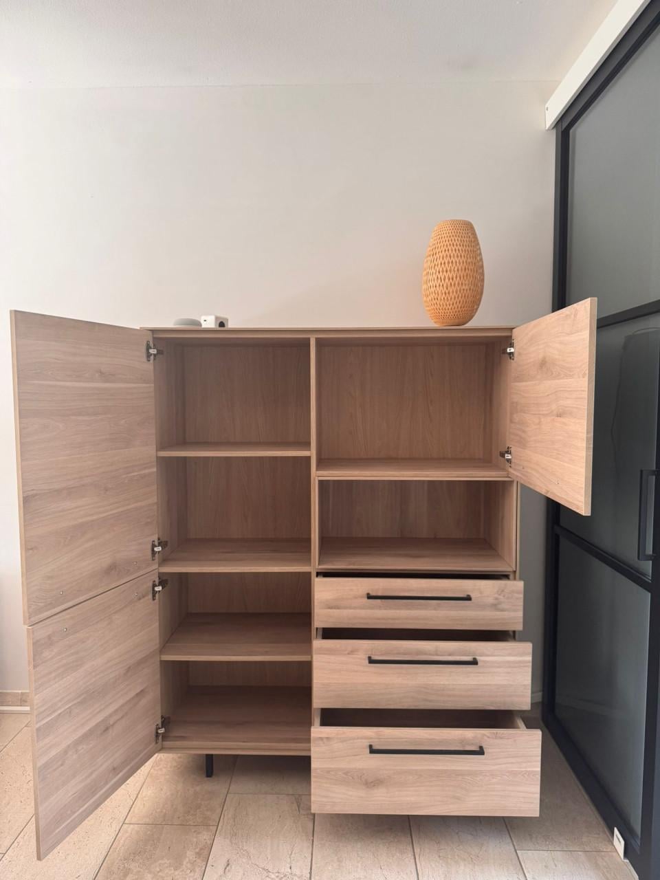 Kast