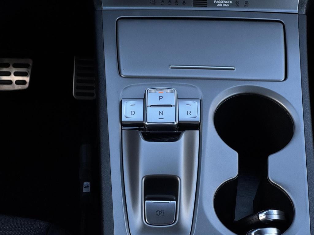 Hyundai Kona ev fashion 64 kwh incl. trekhaak! soh 98,6%