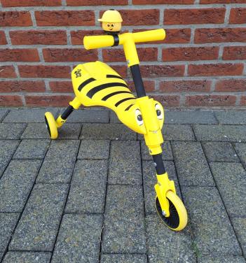 Loopfiets / driewieler Scuttlebug Bumblebee, 1 jr e.o.