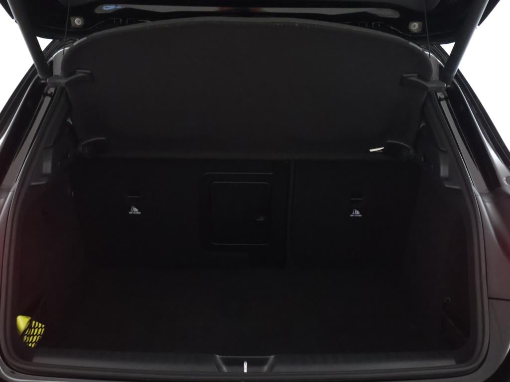 Mercedes-Benz Gla-klasse 180 business solution amg | cruise control | amg l