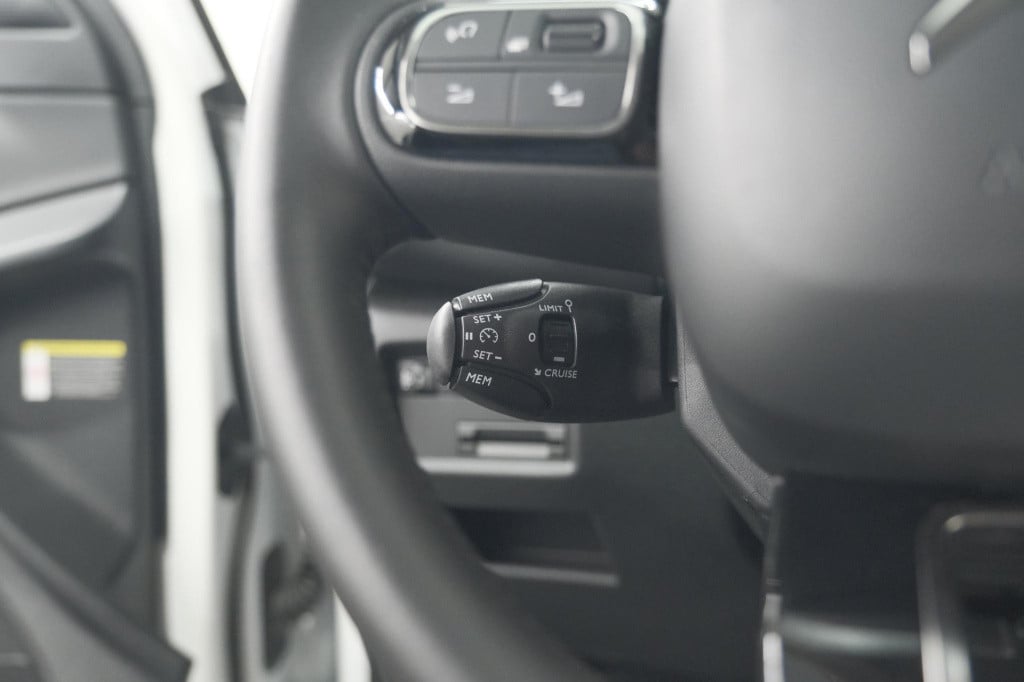 Citroen C5 Aircross 1.2 hybrid 136 e-dcs7 plus | camera | navigatie | parke