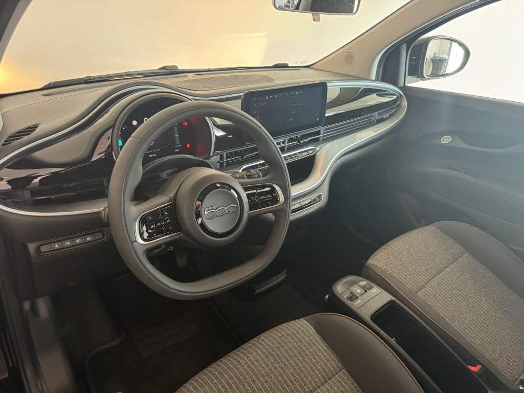 Fiat 500 C icon 42 kwh