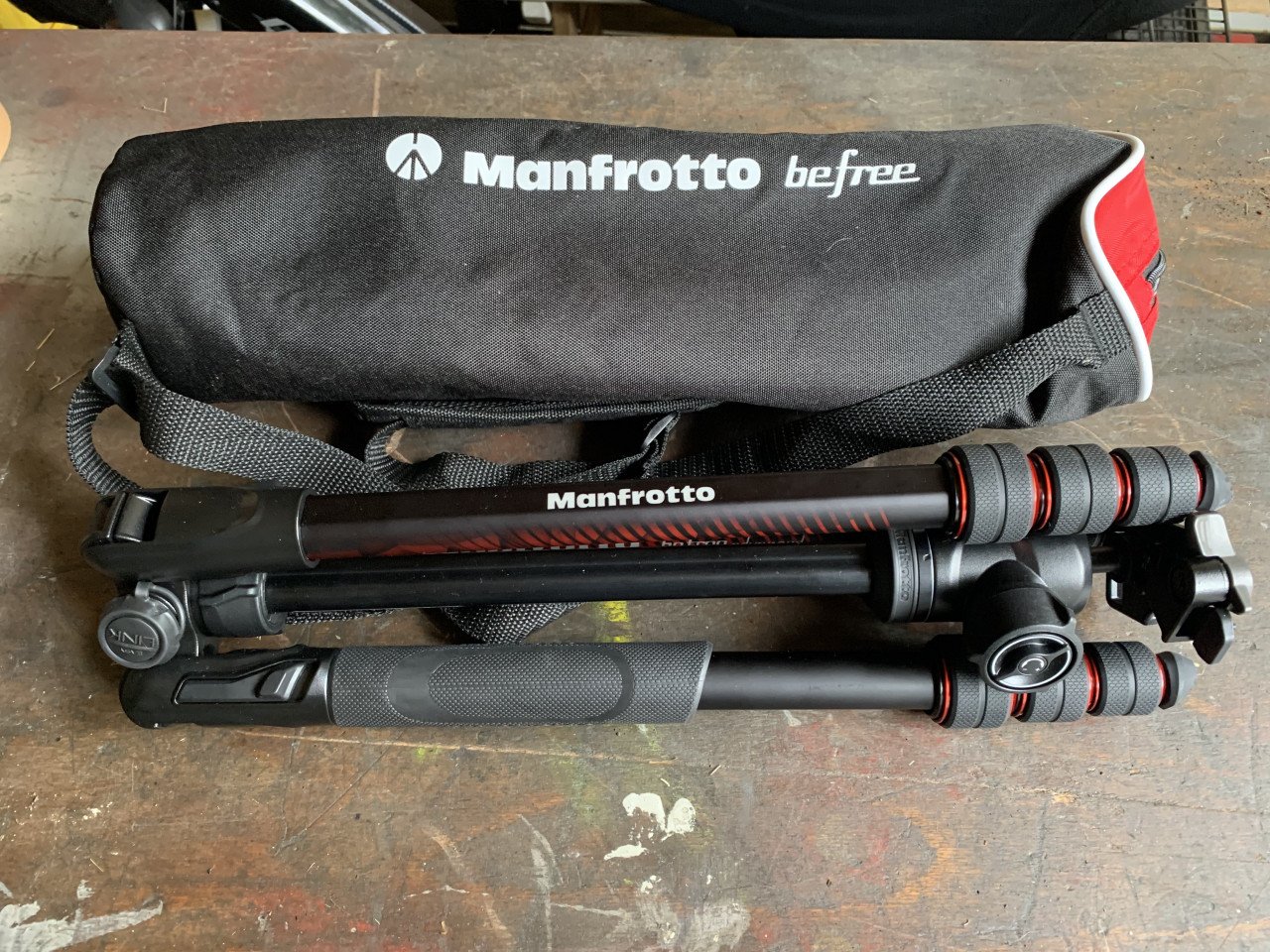Te koop statief manfrotto be free nieuw