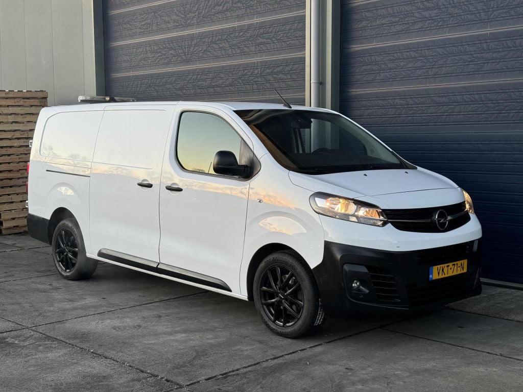 Opel Vivaro 1.5 cdti l2h1 edition airco / cruise controle / navi / l3h1 / e