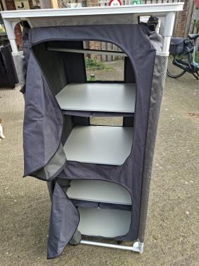 2 mooie camping kastjes