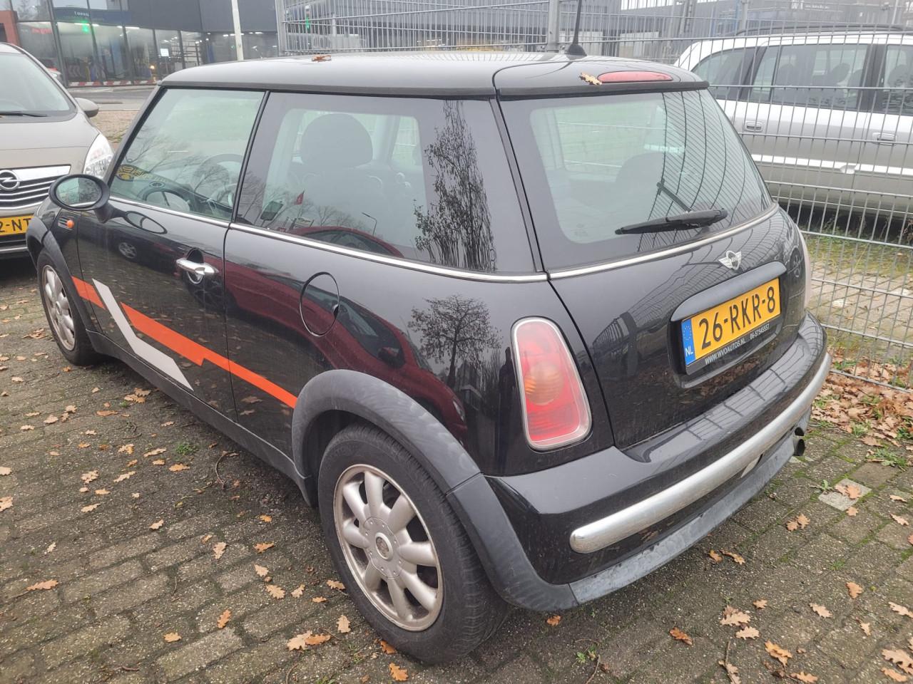Mini Cooper 1.6-16V One  Apk 9-6-2026
