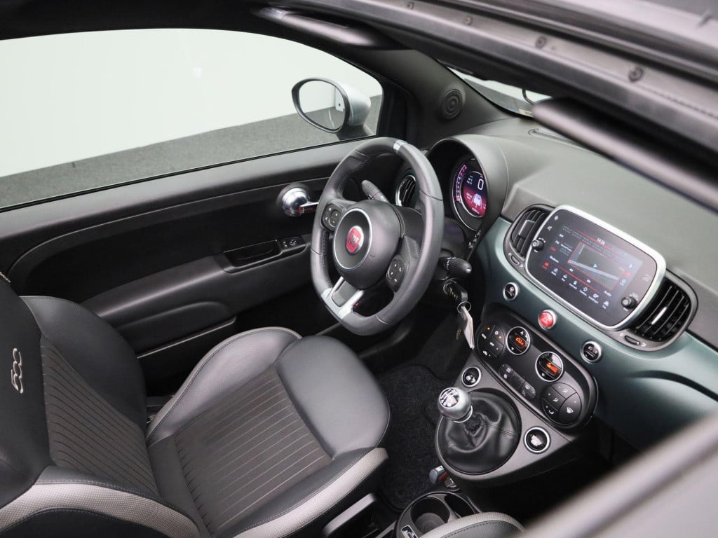 Fiat 500 C 1.0 hybrid rockstar | navigatie | climate control | side-skirts 