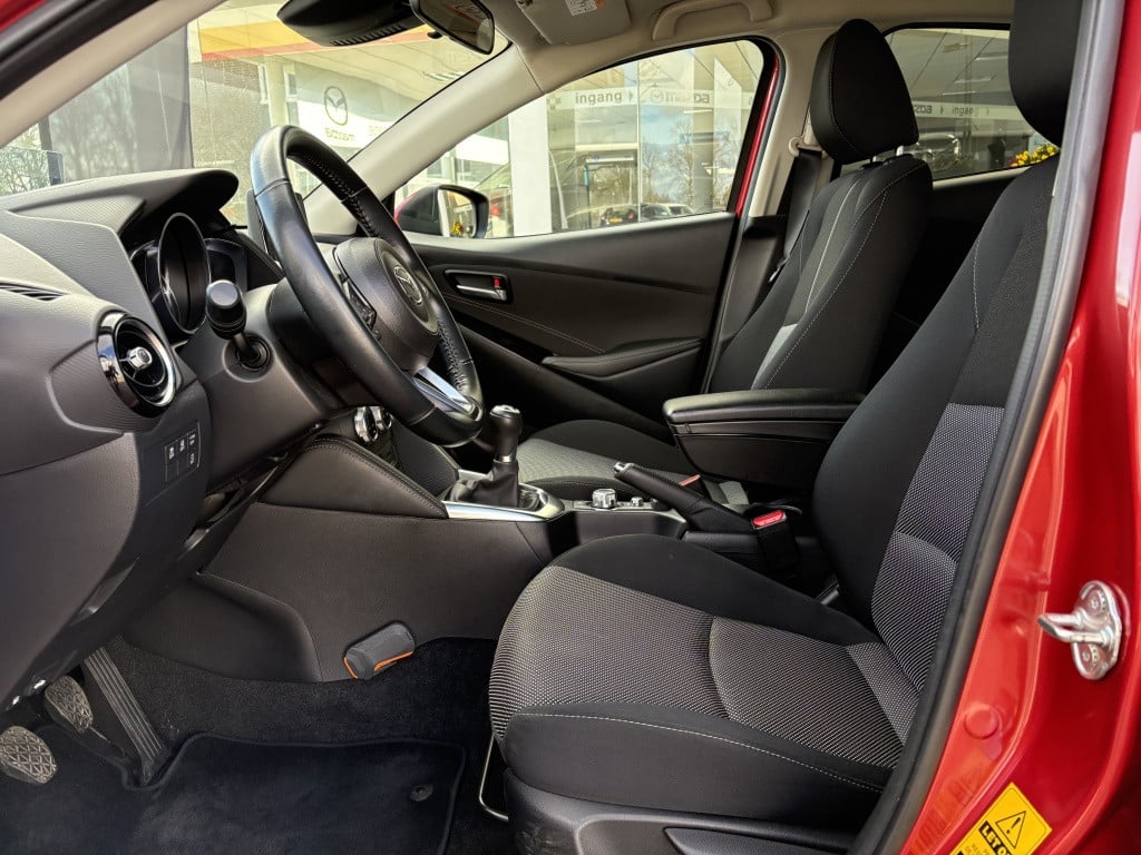 Mazda 2 1.5 skyactiv-g gt-m head-up led 100% dealeronderhouden