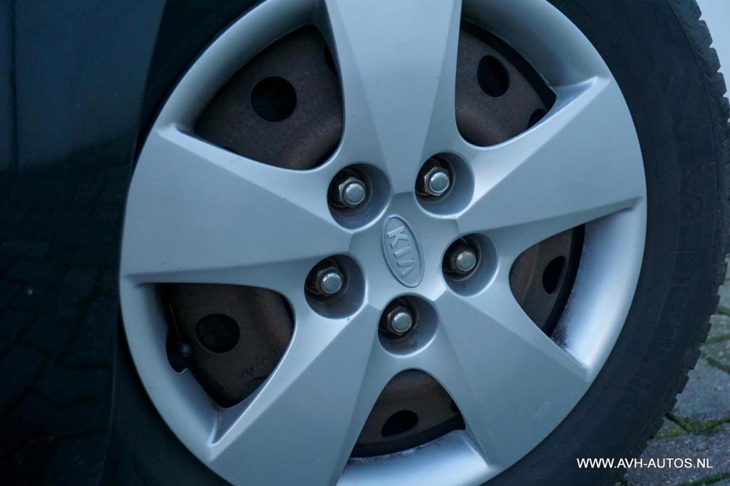 Kia Cee'd sporty wagon 1.4 x-tra