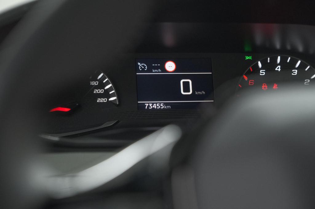 Peugeot 2008 puretech 100 active pack | allseason banden | parkeersensoren 