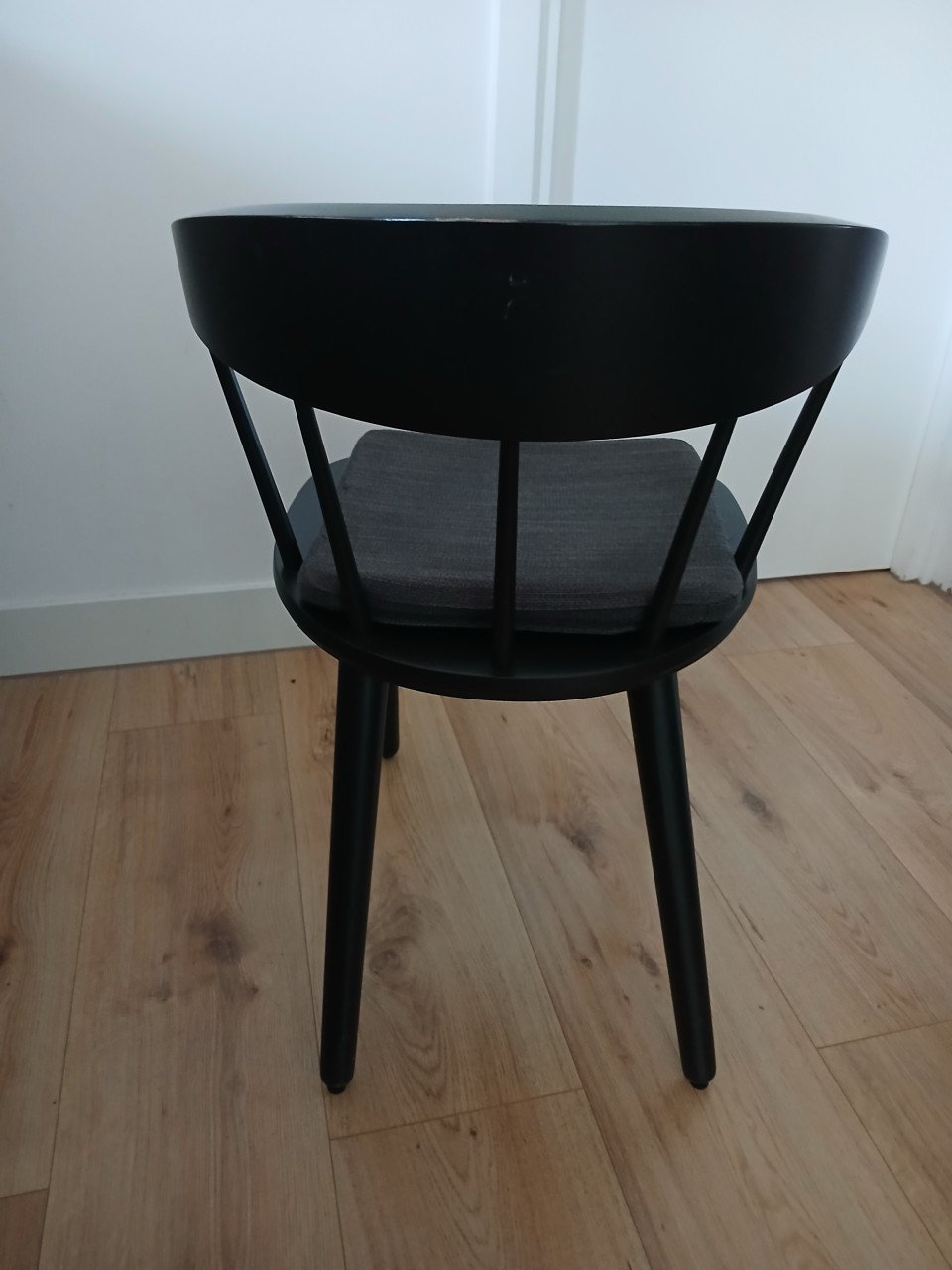 4 zwarte eethoek stoelen