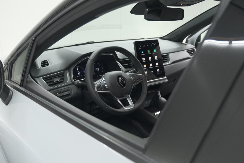 Renault Captur mild hybrid 160 edc techno | camera | navigatie | apple carp