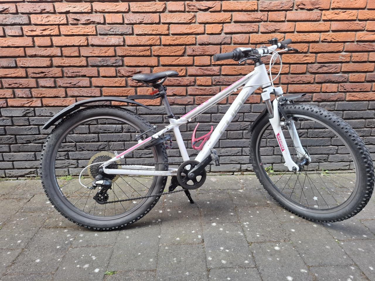 Cube 240 mountainbike