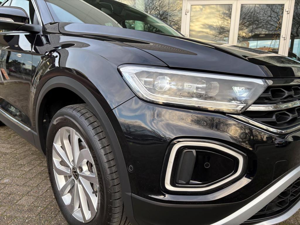 Volkswagen T-roc 1.5 tsi 150pk 7-dsg style| camera| keyless|dode hoek| rijk