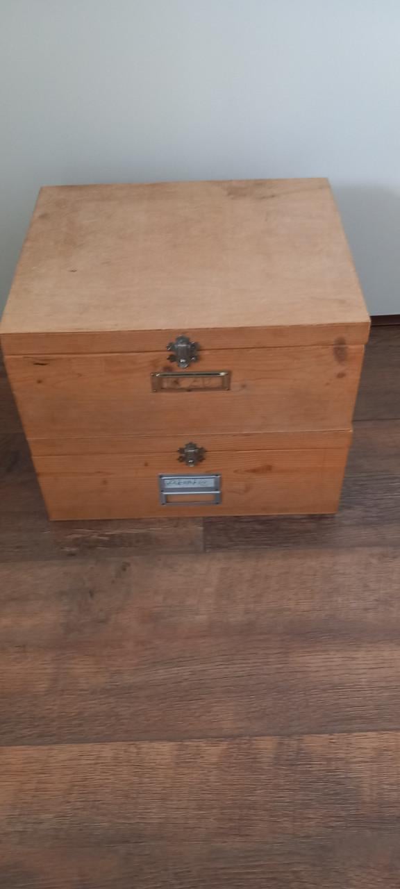 2 handige opbergkistjes