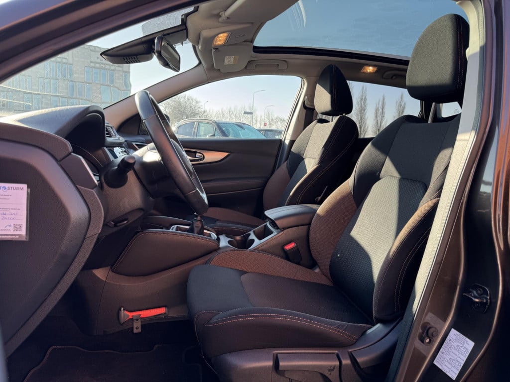 Nissan Qashqai 1.3 dig-t n-motion | panoramadak | apple carplay/android aut