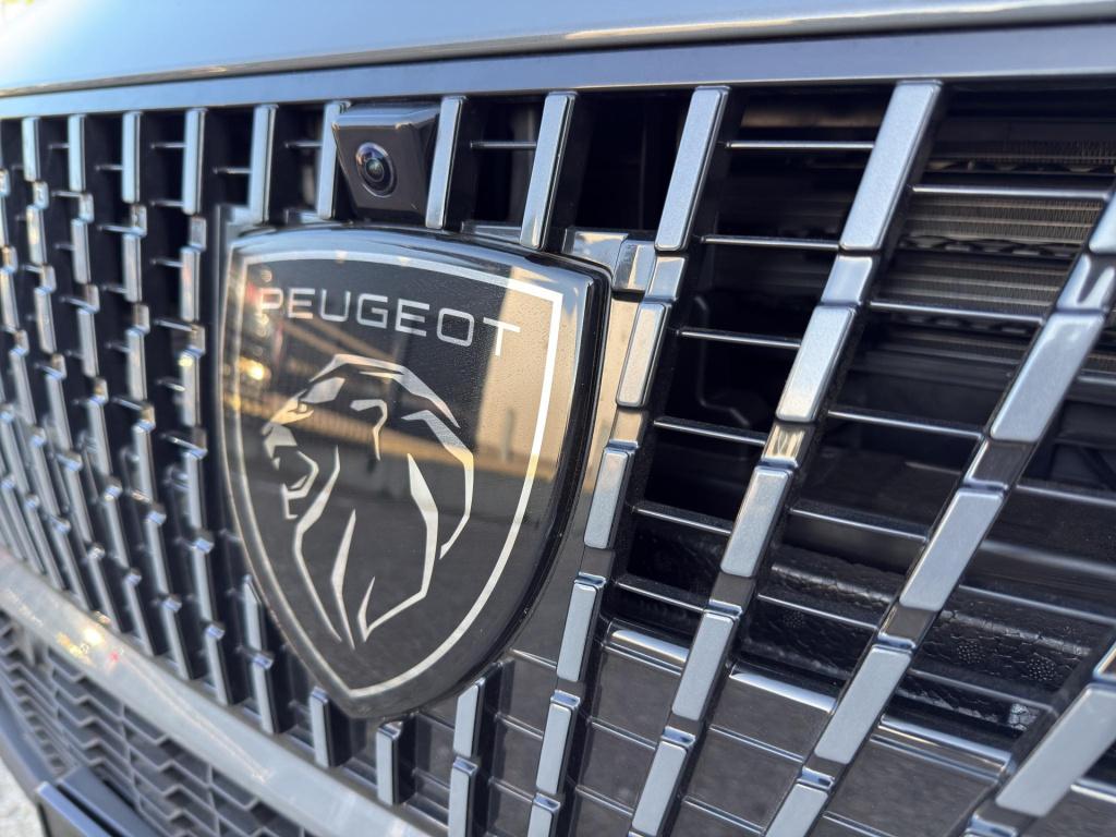 Peugeot 408 1.2 gt exclusive hybrid 145 | pano | memory | nappa | focal | 3