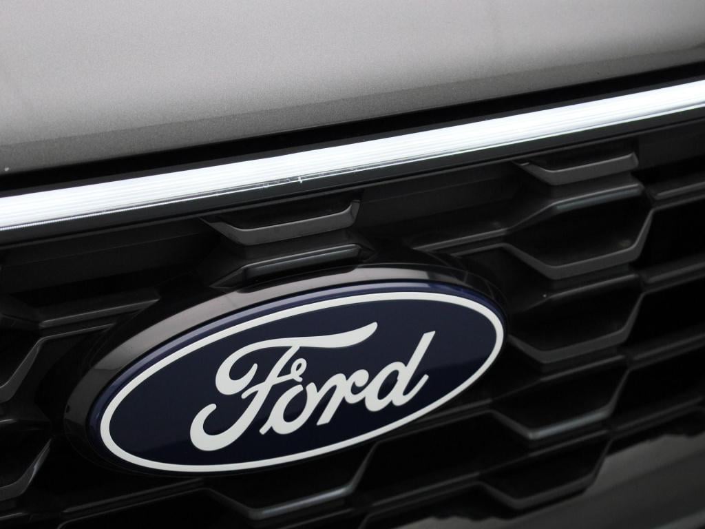 Ford Kuga st-line | climate control | cruise control | head-up display | ac