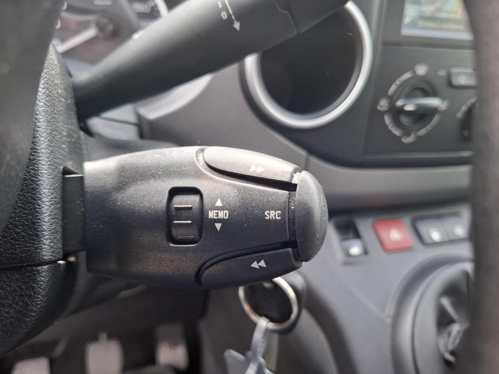 Peugeot Partner tepee mpv 110 style airco/nav/trekhaak