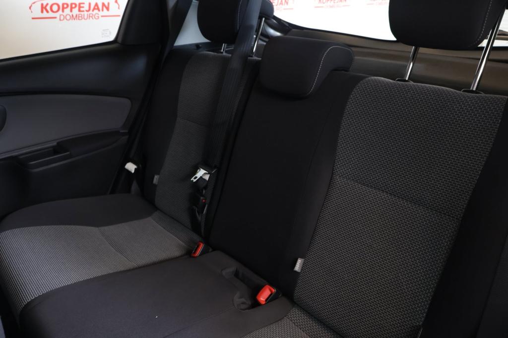 Toyota Yaris 1.5 hybrid lease nl auto, cruise controle, navigatie,