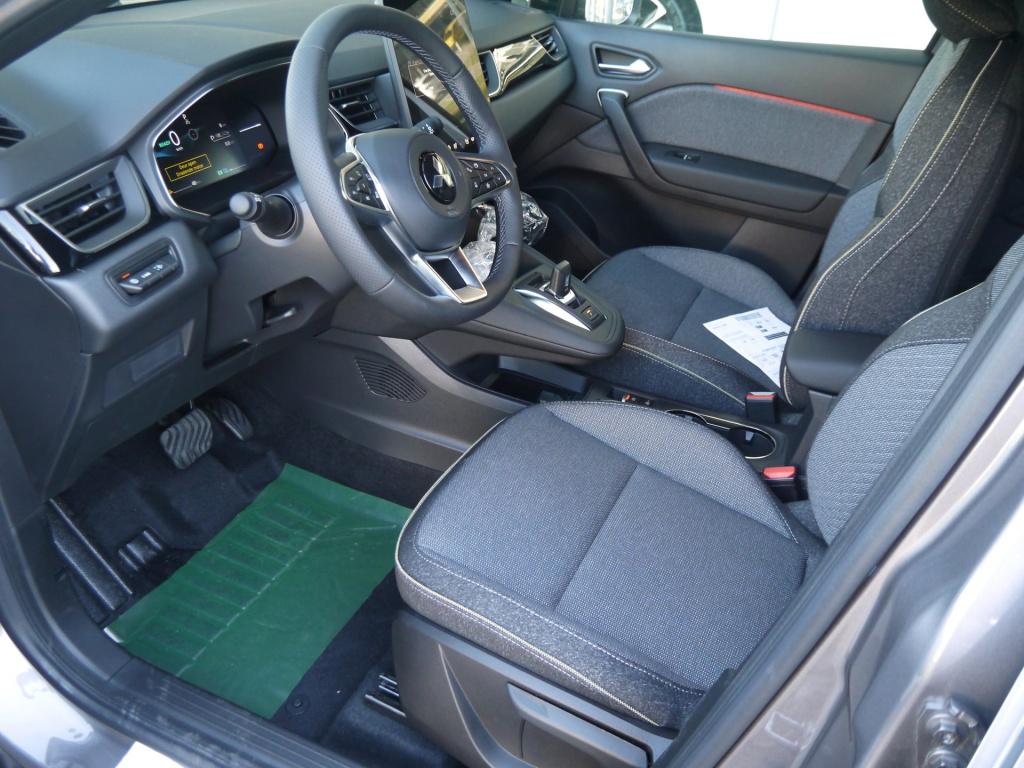 Mitsubishi Grandis 1.8 hev intense+