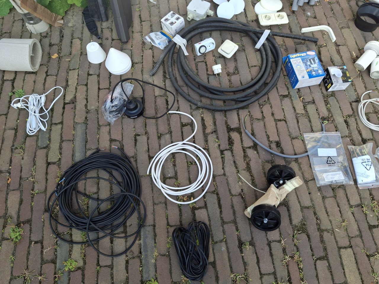 Gratis afhalen: zolderopruiming #2