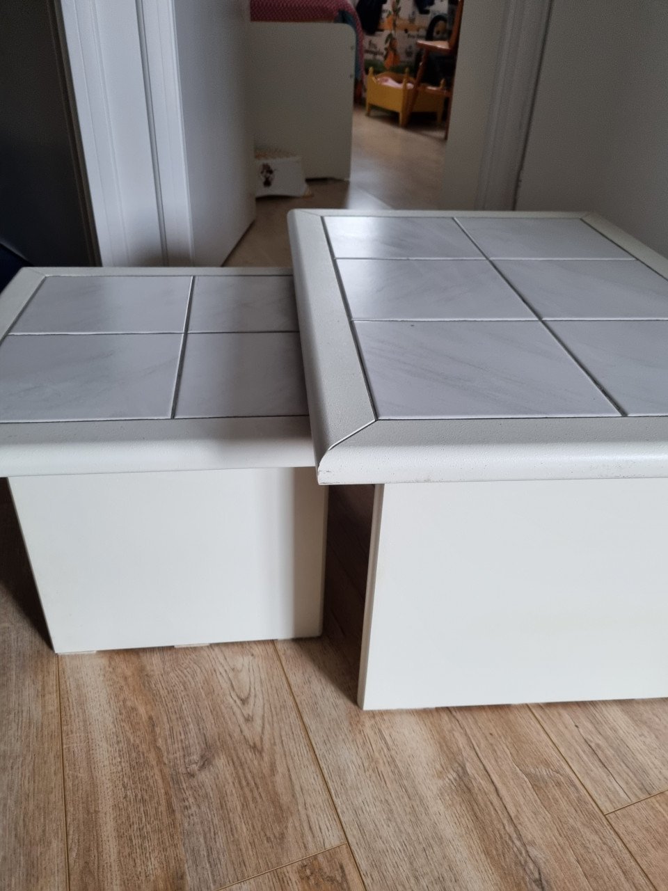 Salontafel en 2 bijzettafels