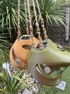 Unieke vogelhuisjes, voederhuisjes,insectenhotels, binnen en buitenlampen