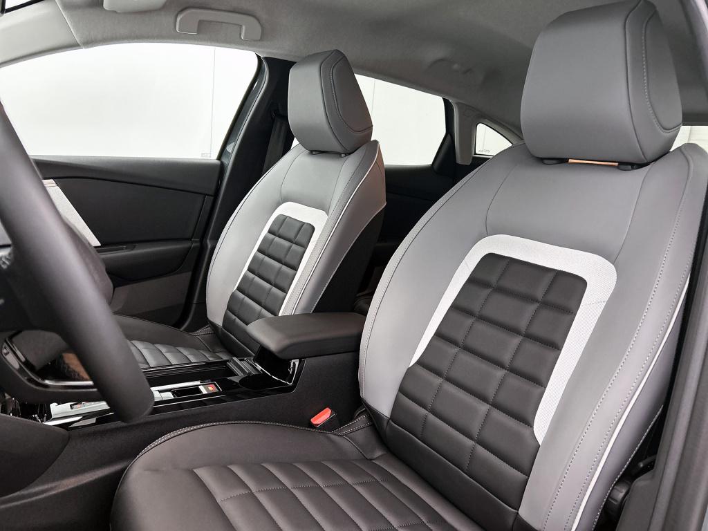 Citroen C4 hybrid 145pk automaat max | rijklaar | stoelverwarming | 360 cam