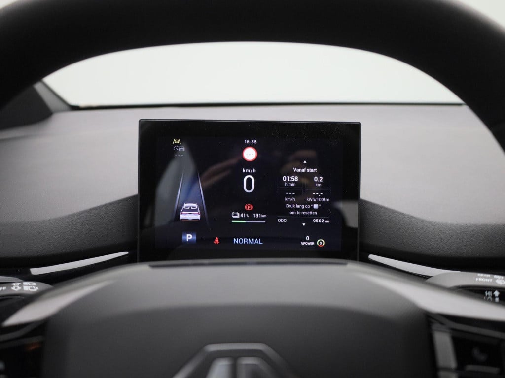 MG 4 standard 51 kwh | automaat | virtual cockpit | apple carplay | climate