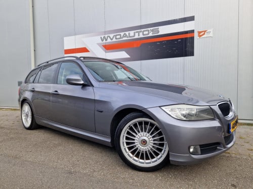 BMW 3-serie touring 320i high executive