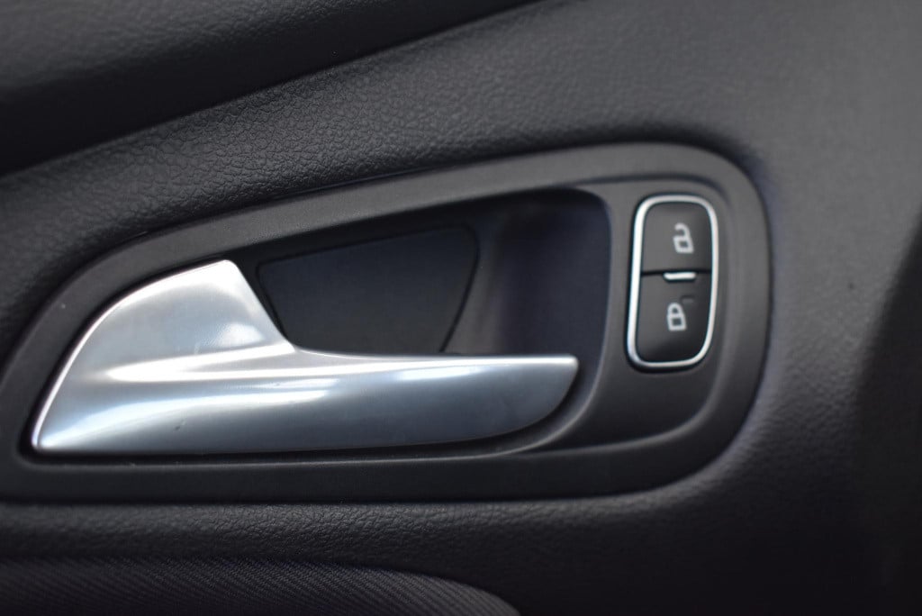 Ford Focus 1.0 titanium | cruise control | trekhaak | achteruitrijcamera | 
