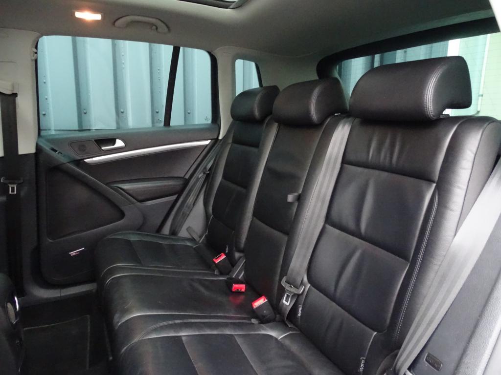 Volkswagen Tiguan 2.0 tsi sport&style 4motion automaat | pano | leder | sto