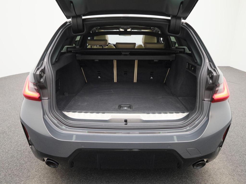 BMW 3-serie touring 330e xdrive | automaat | lmv | head up dsiplay | trekha