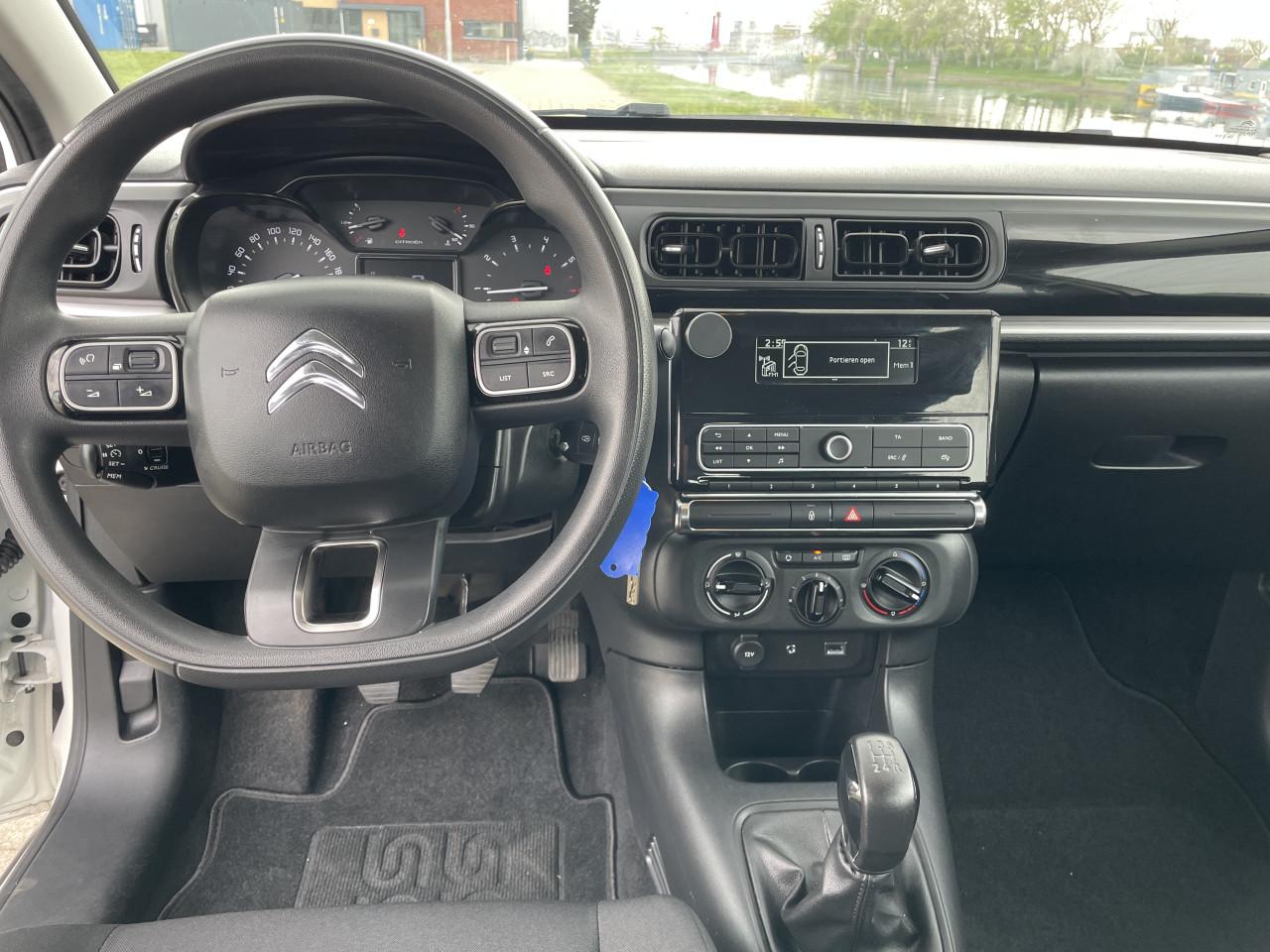 Citroen c3 1.2 pure tech live 81000km