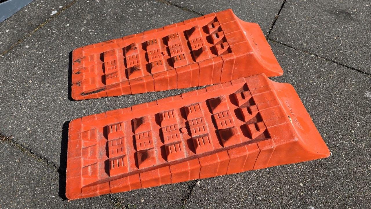 Oprijblokken/levelers 2 sets